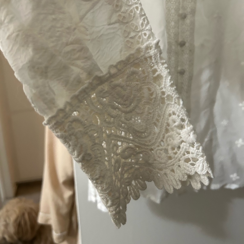 Johnny Was Embroidered Blouse - Picture 2 of 4